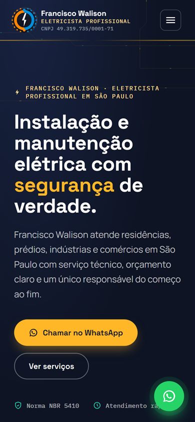 A mesma página no celular, com menu recolhido e botão de WhatsApp fixo.